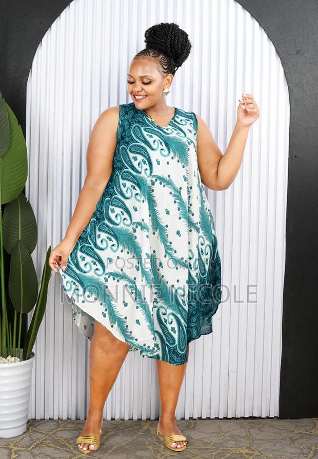 Beach Dress - thumbnail 3