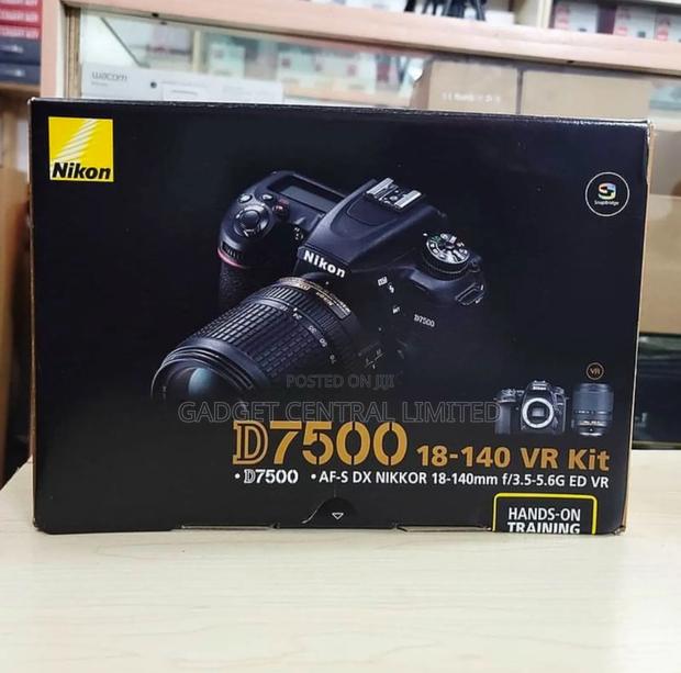 Nikon D7500 VR Kit - thumbnail 2