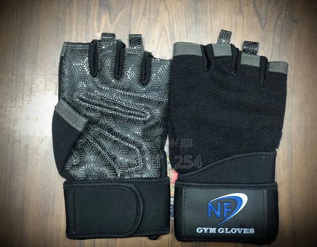 Quality Gym Gloves - thumbnail 4