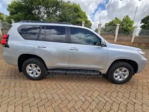 Toyota Land Cruiser 2018 Silver