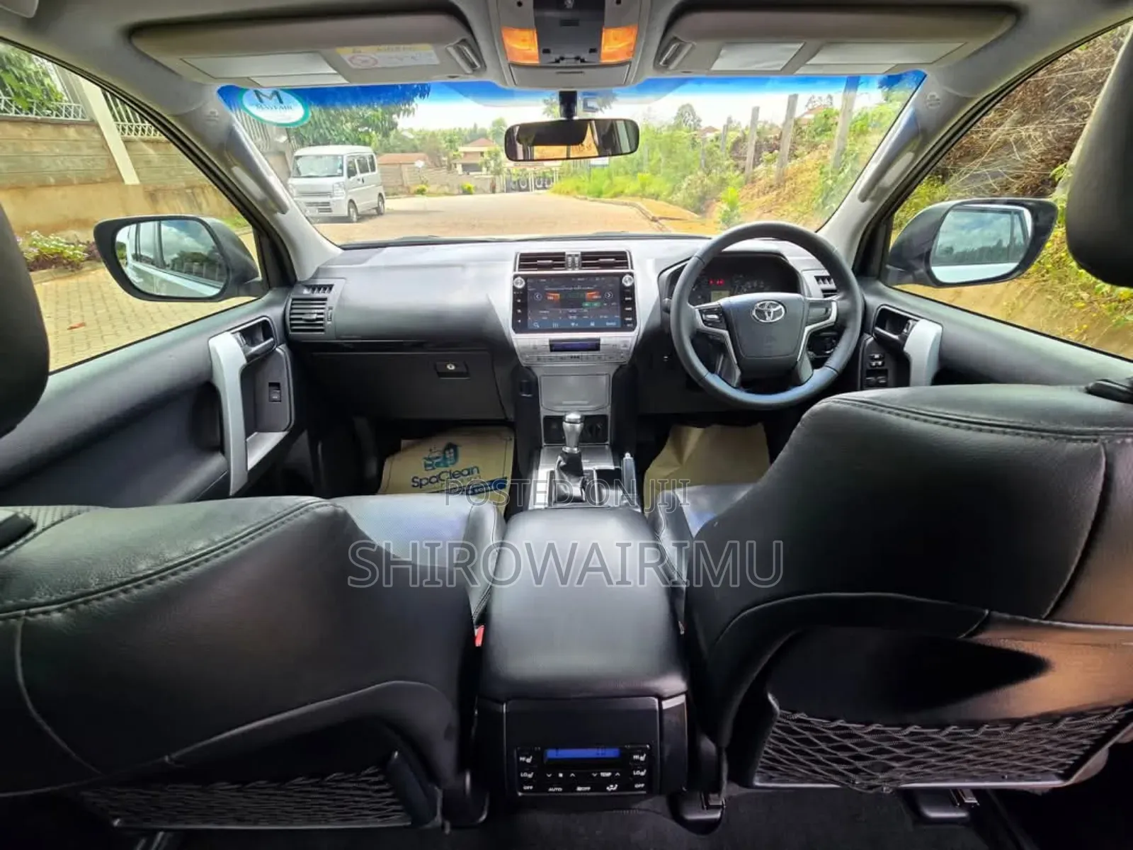 Toyota Land Cruiser 2018 Silver