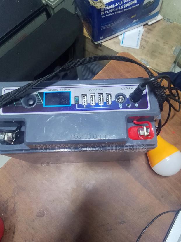 Yochu 20ah 12v Battery With Bulb Ports and Usb Installed. - thumbnail 3