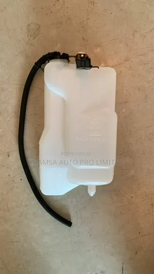 Toyota Hilux Ln 145 Radiator Bottle