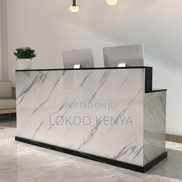 Office Desk: L-Shaped Employee Office Reception Desk