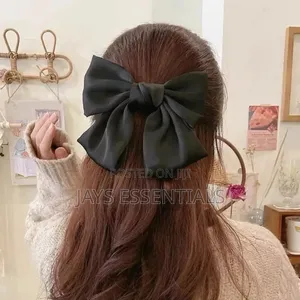 Elegant Hair Bows