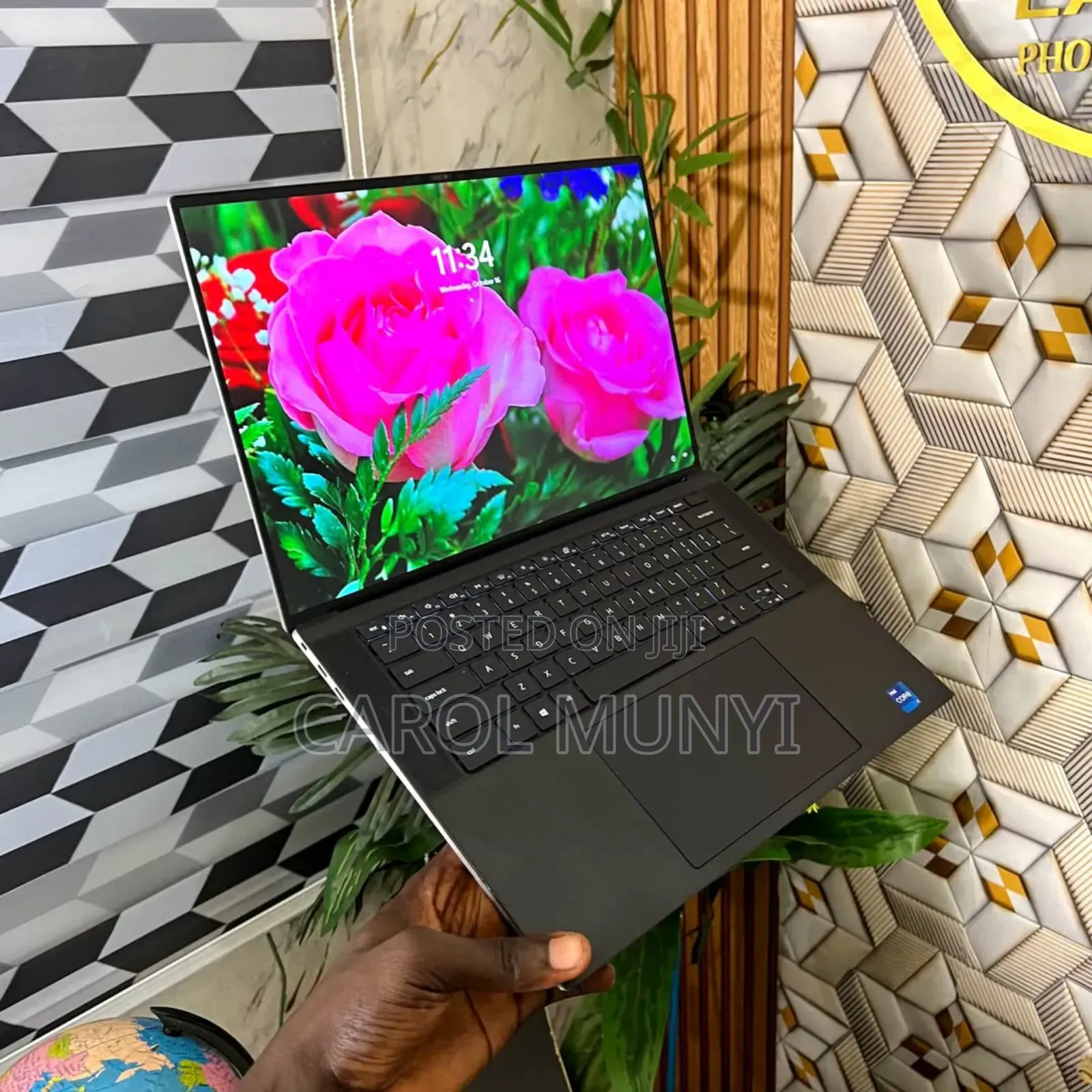 New Laptop Dell XPS 13 8GB Intel Core i5 SSD 256GB