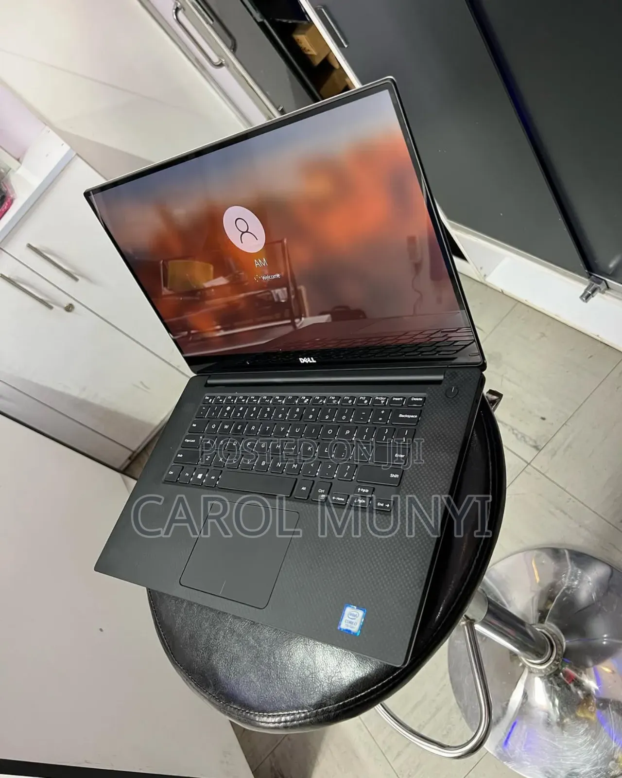 New Laptop Dell XPS 13 8GB Intel Core i5 SSD 256GB
