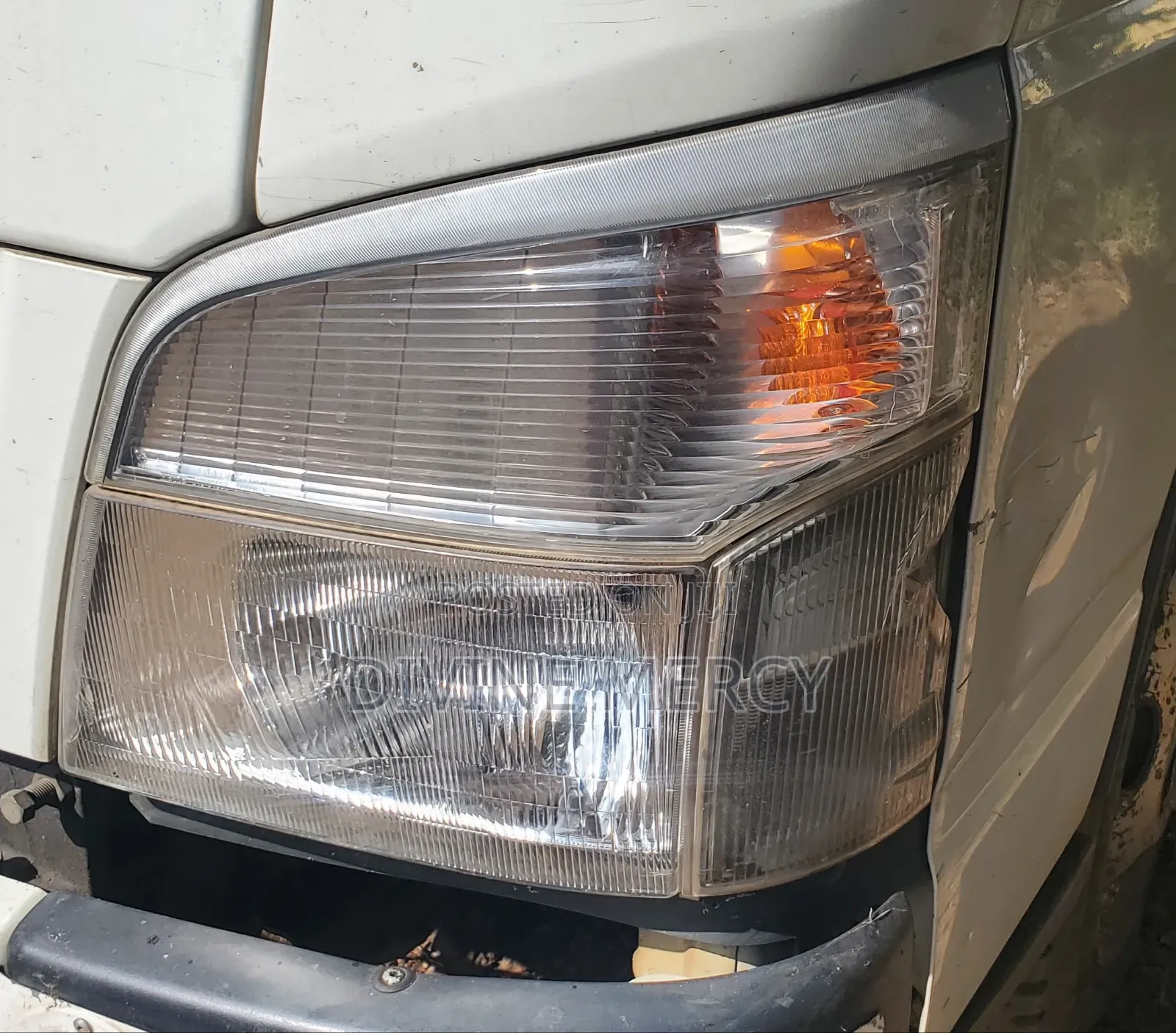FUSO Signal,Corner and Head Lamp Lamp