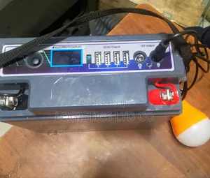 Multipurpose Battery With DC Charging Ports 20 Ah 12 V