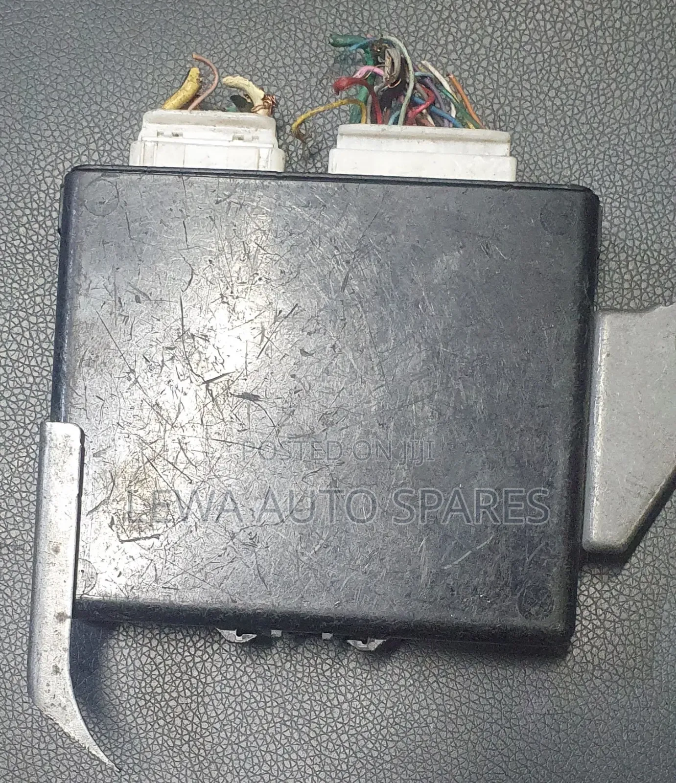 Boot Controller Toyota Harrier–Ex Japan–Genuine –Nairobi CBD