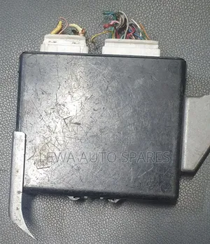 Boot Controller Toyota Harrier–Ex Japan–Genuine –Nairobi CBD