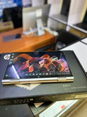 New Laptop HP Envy 14 16GB Intel Core I7 SSD 1T