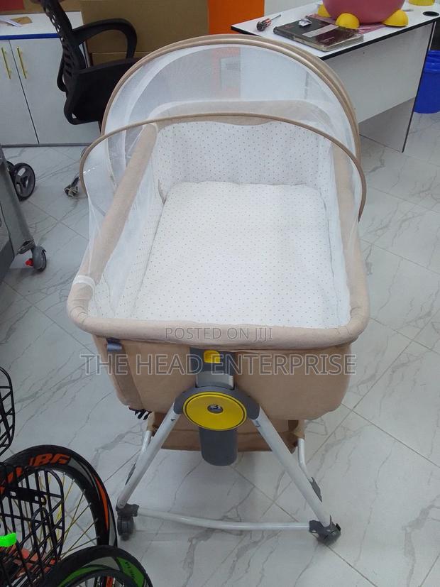 Large Size Strong Baby Co-Sleeper Bassinet - thumbnail 4