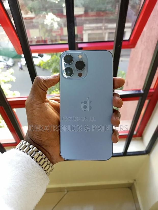 Apple iPhone 13 Pro Max 1 TB Blue - thumbnail 3