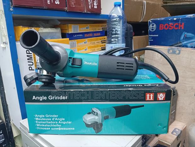 Heavy Duty Makita Angle Grinder
