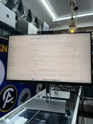 27inch Edge to Edge Resolution