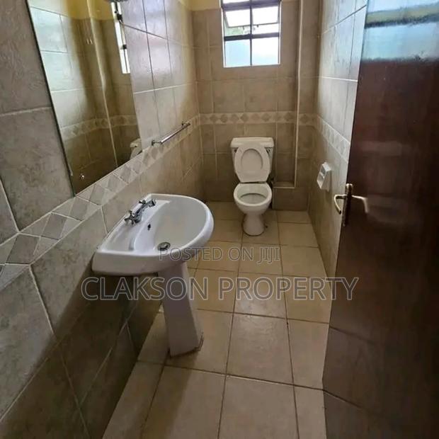 3bdrm Apartment in Lavington for sale - thumbnail 8
