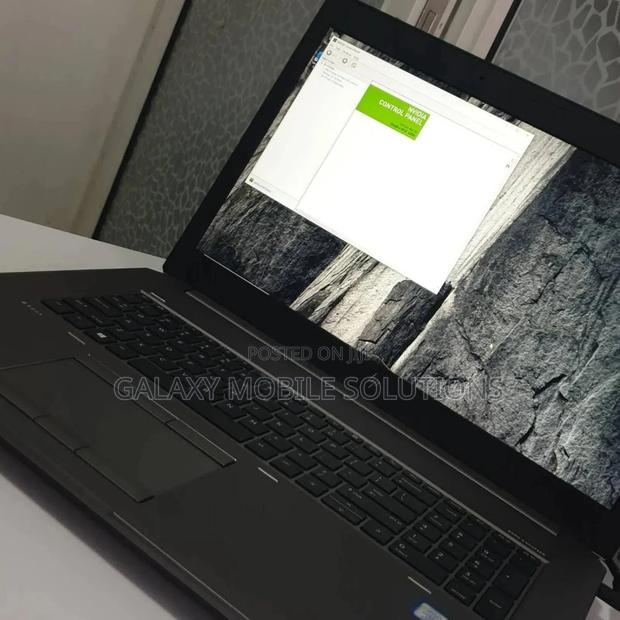 Laptop HP ZBook 17 G6 16GB Intel Core I7 SSD 512GB - thumbnail 5
