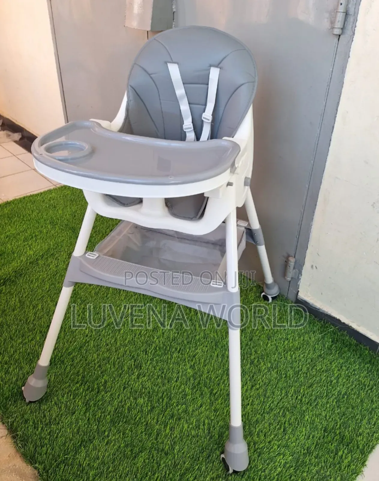 Classy Feeding Chairs