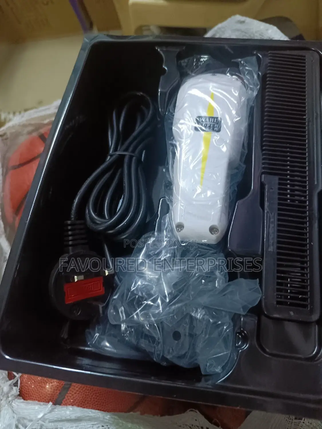 Wahl Shaver White