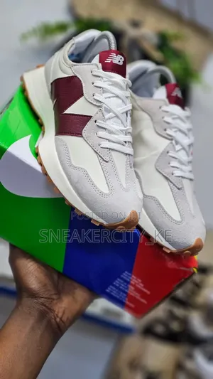 New Balance 327