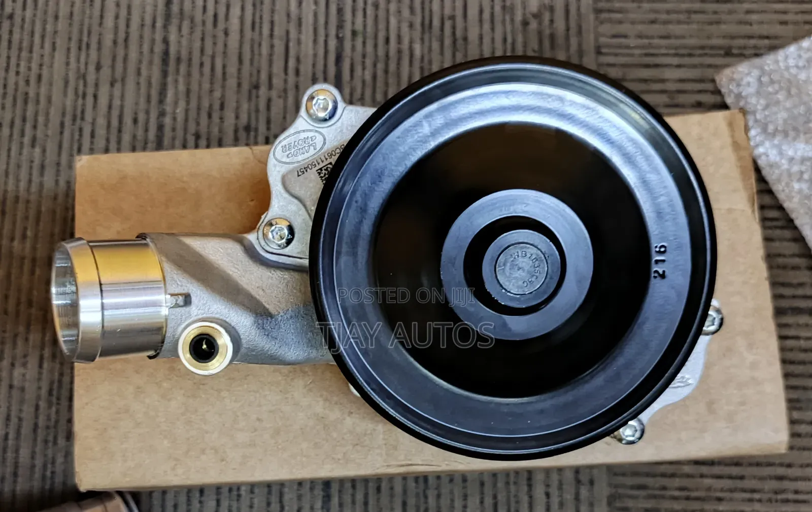 Land Rover LR4 Sport Range Rover Jaguar WATER PUMP LR097165