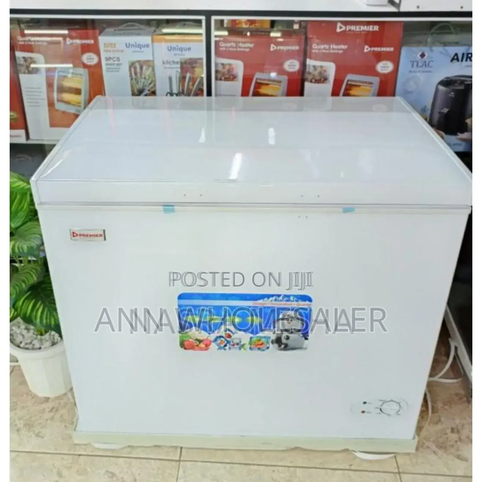 White Premier 300lifres Chest Freezer . Freezer