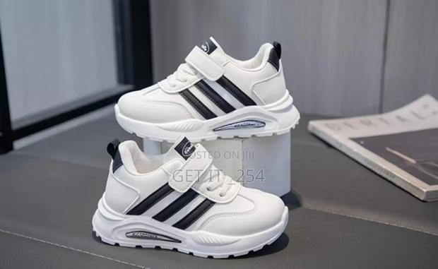 Kid's Elegant Sneakers 

Size: 26,27,29,31,32,33,35, - main view