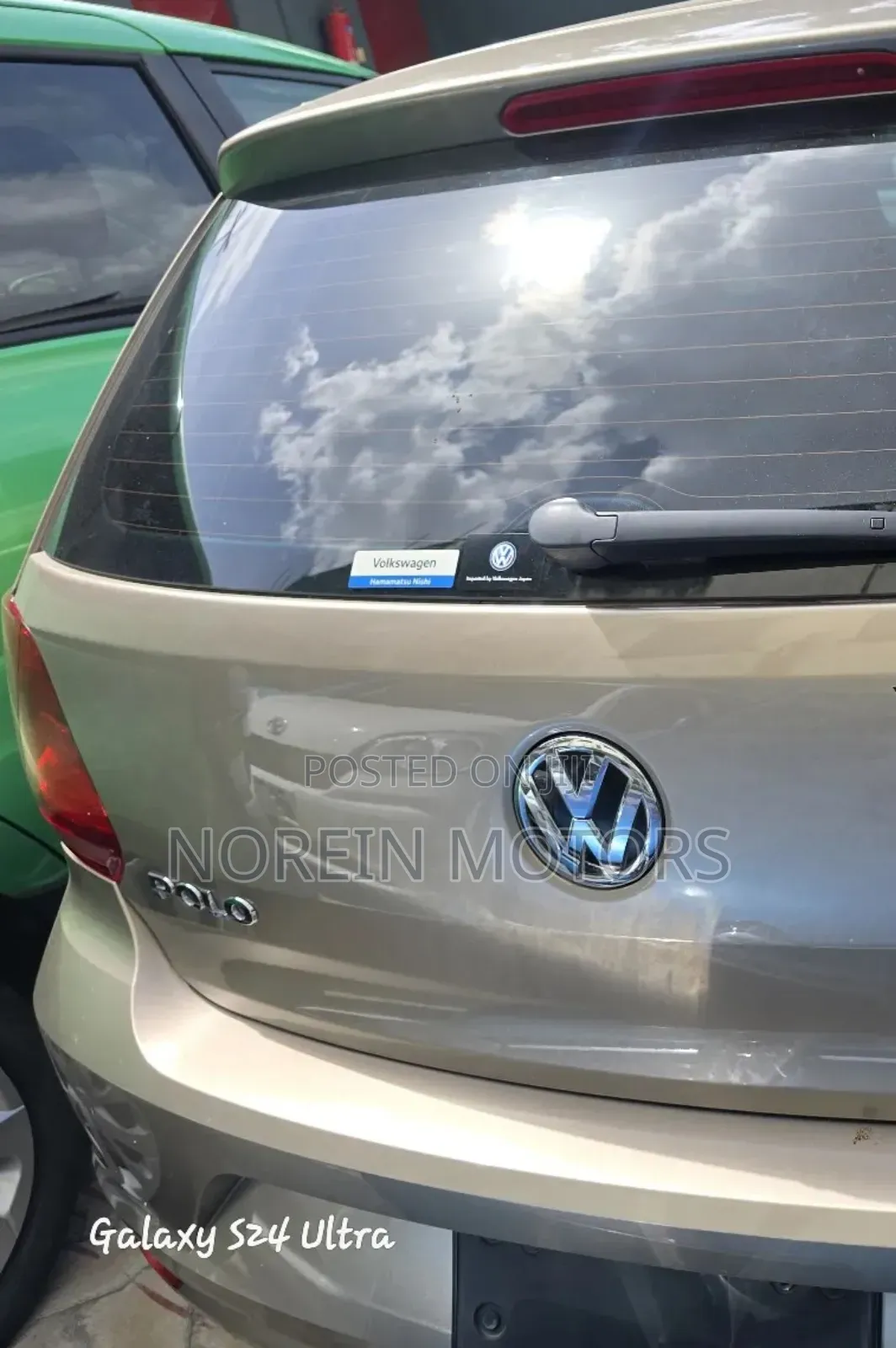 Volkswagen Polo 2017 Gold