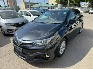 Toyota Auris 2017 Matt Black