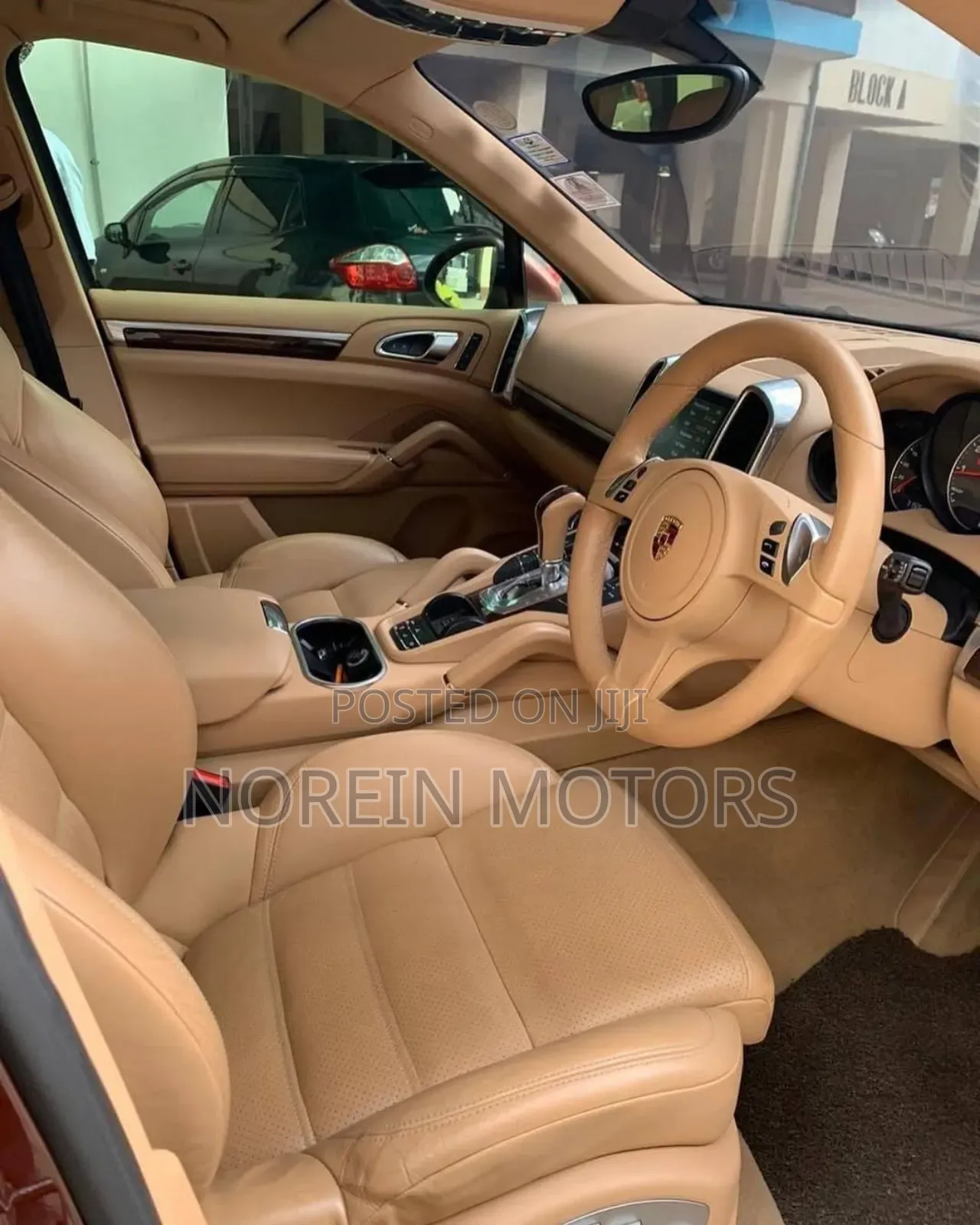 Porsche Cayenne 2017 Brown