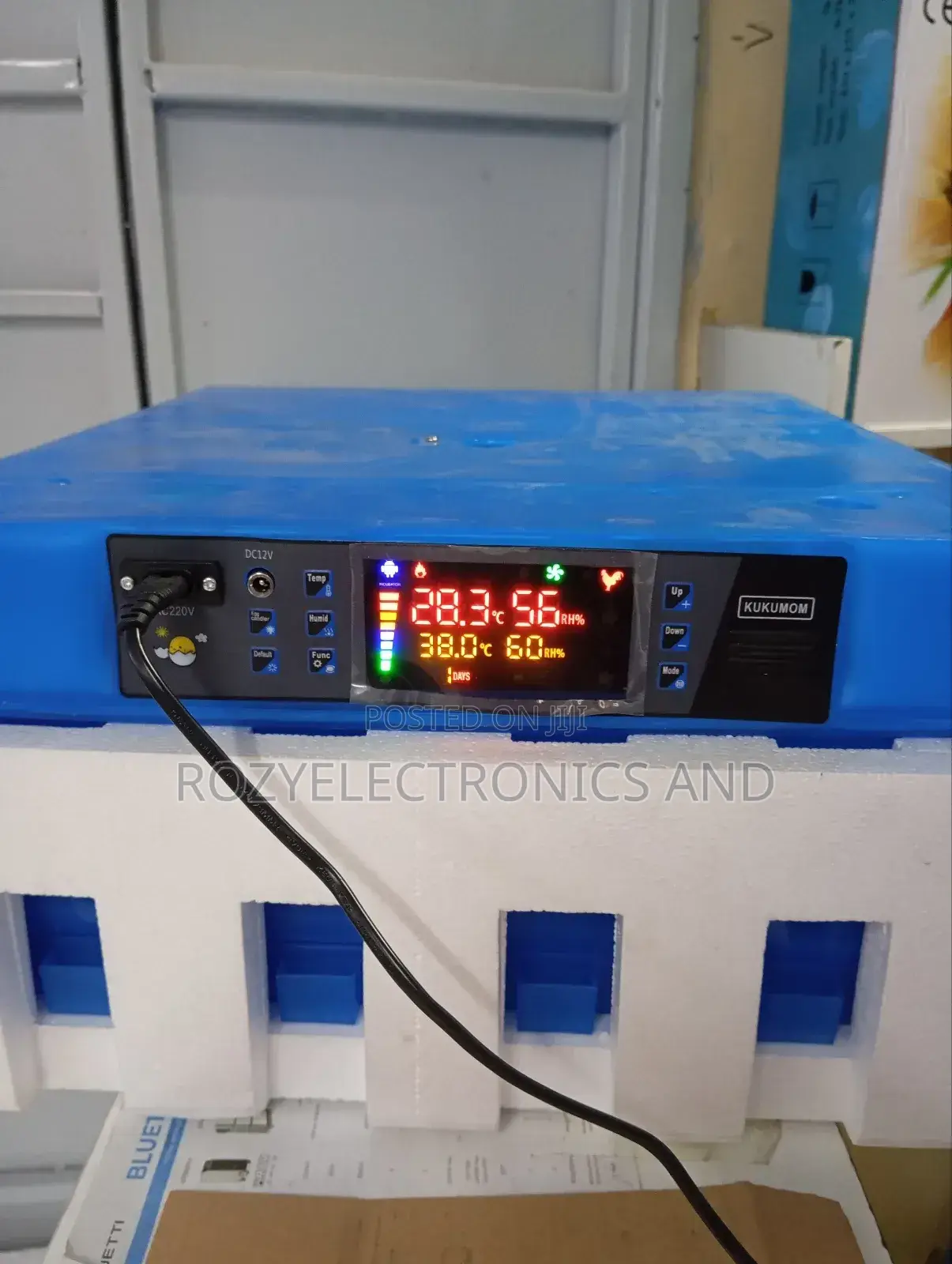 64 Eggs Incubator Ac Dc Machine