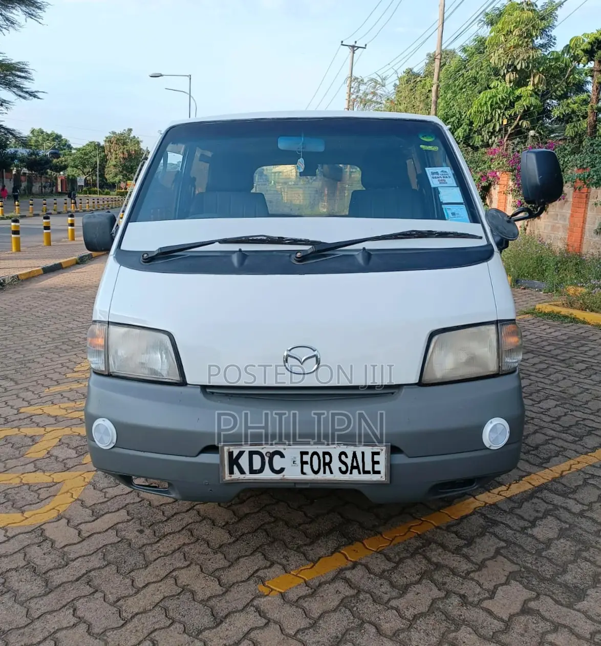 Mazda Bongo 2014 White