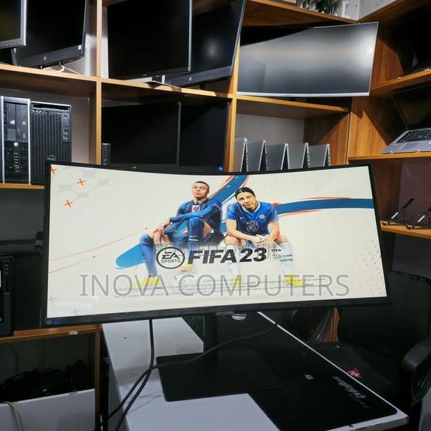 Samsung 34 Inch Curved Monitor - thumbnail 2