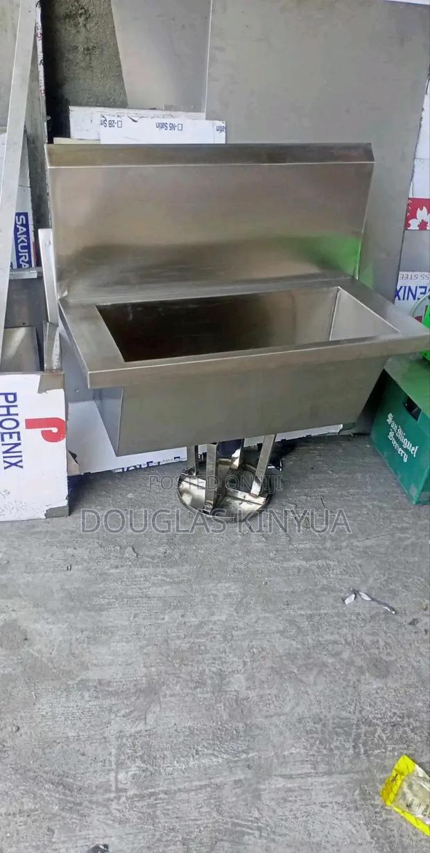 Wall Type Stainless Steel Scrub Sink. - main view