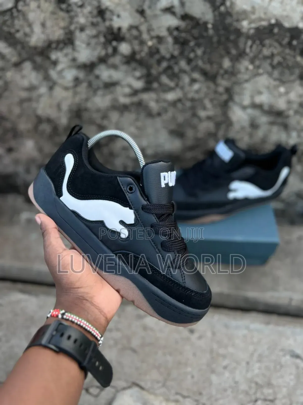 Puma Lite Sneakers