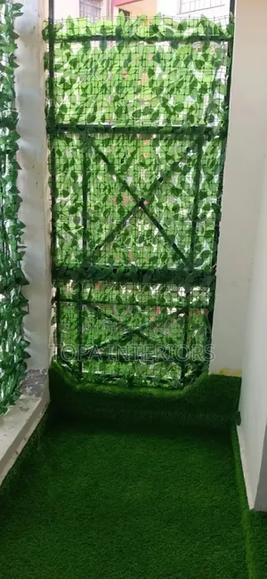 Green Artificial Balcony Privacy Screen Fence Dust Trap