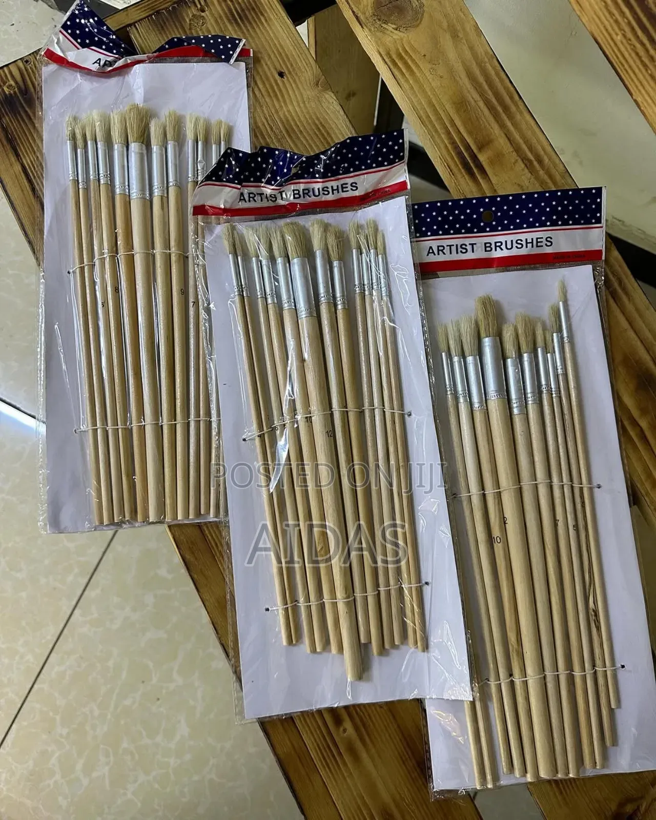 12 PCS Mixed Size Artist Wooden Brushes