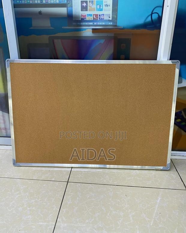 Corkboard 3ft by 2ft - main view