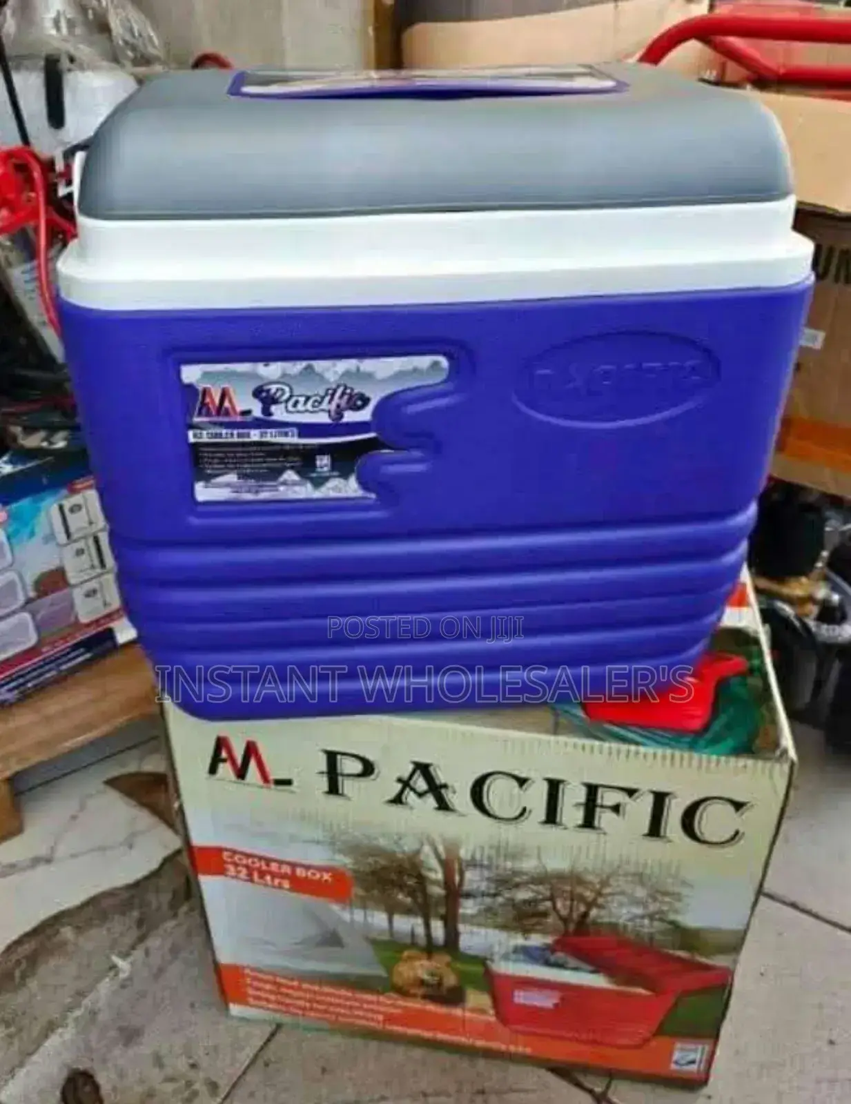 32 Litres Pacific Cooler Boxes