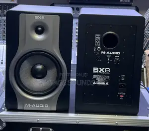 M Audio Bx8 Carbon Series Studio Monitors Speakers