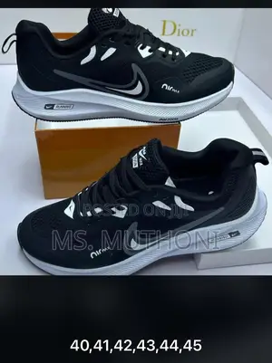 Quality Gym /Jogging Shoes 40-45