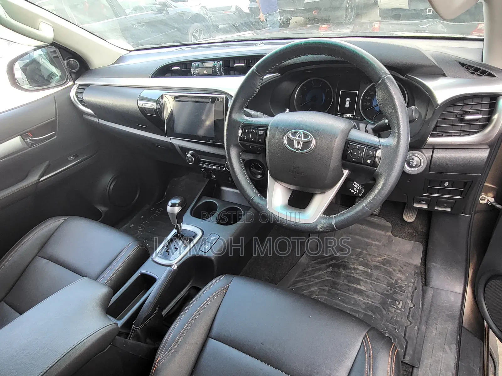 Toyota Hilux 2017 Brown