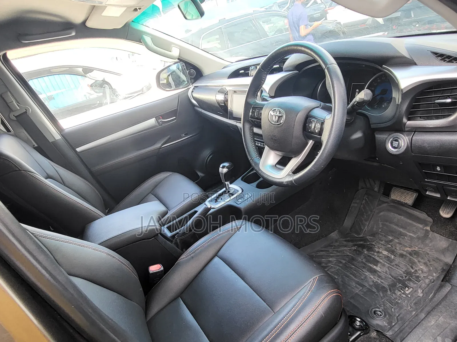 Toyota Hilux 2017 Brown