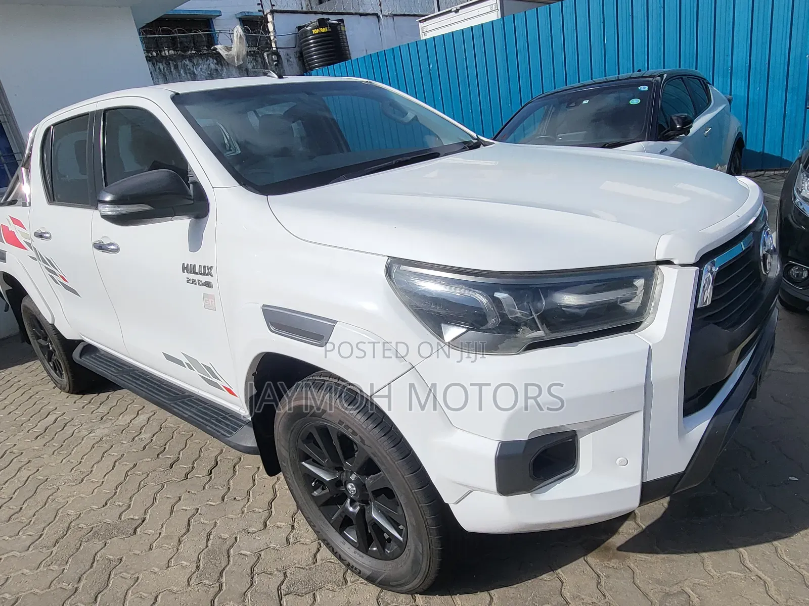 Toyota Hilux 2017 White