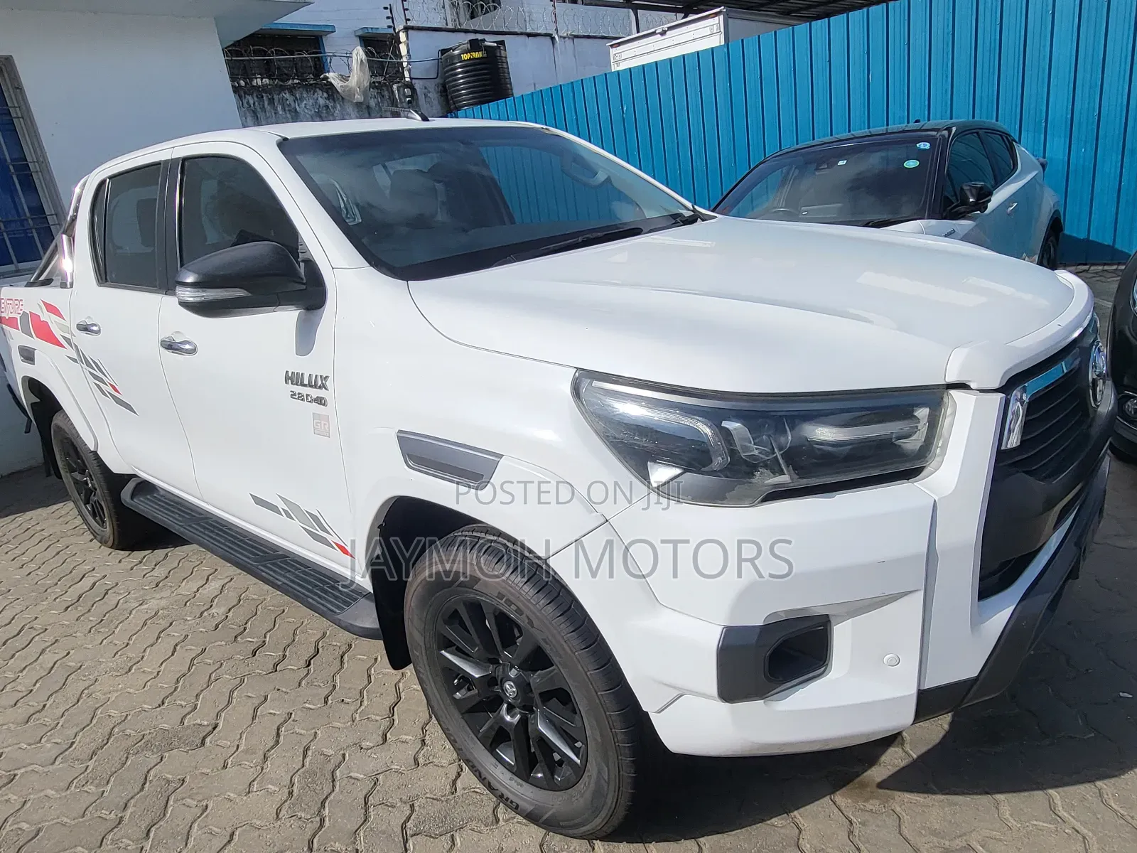 Toyota Hilux 2017 White