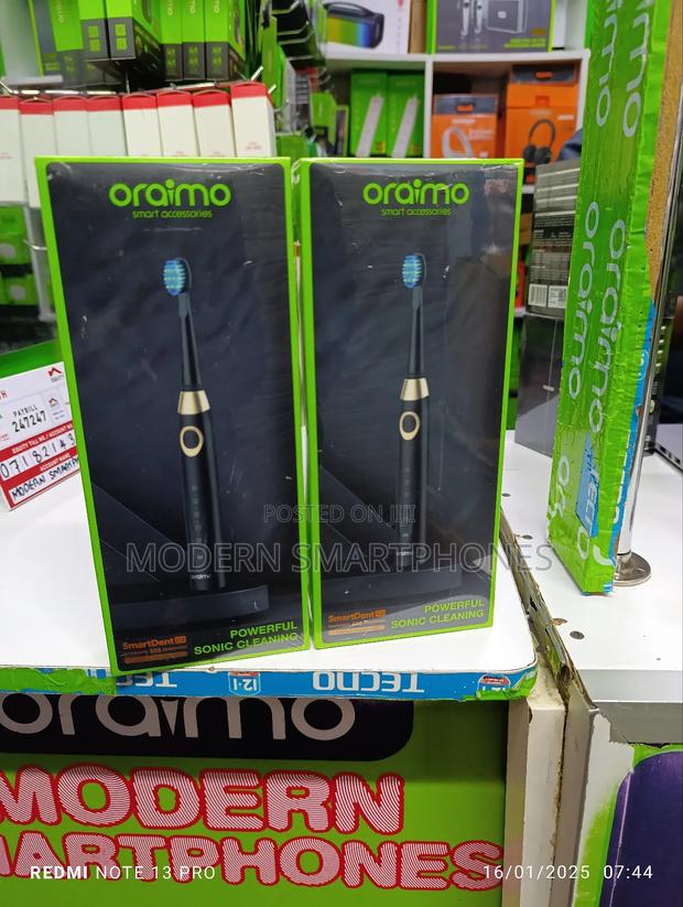 Oraimo Smartdent C2 Smart Electric Toothbrush 3 Extra Brush - main view