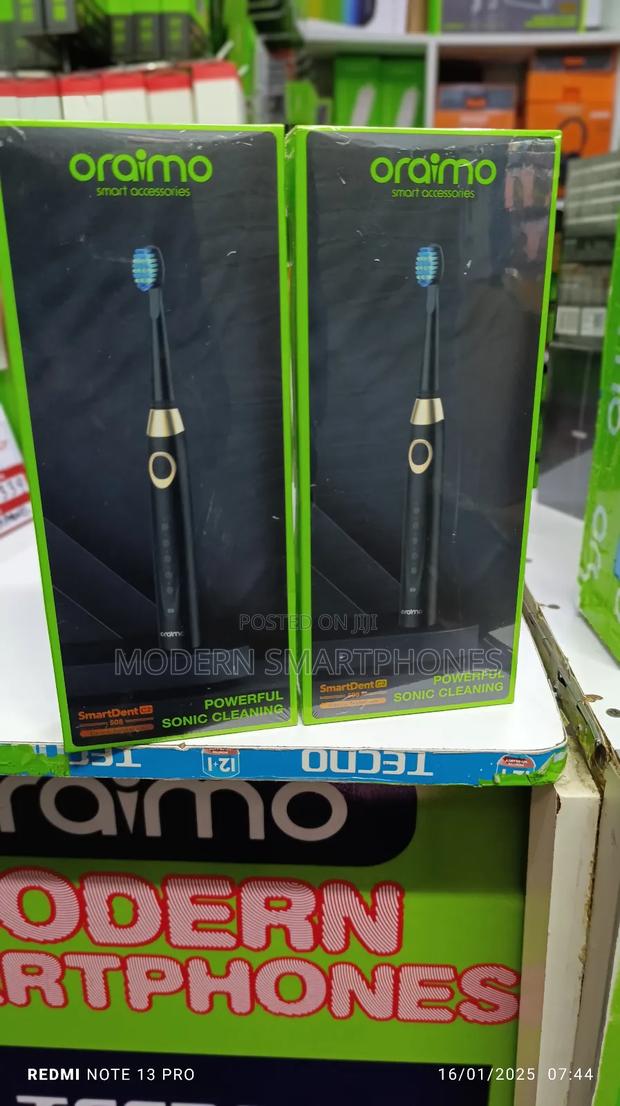 Oraimo Smartdent C2 Smart Electric Toothbrush 3 Extra Brush - thumbnail 3