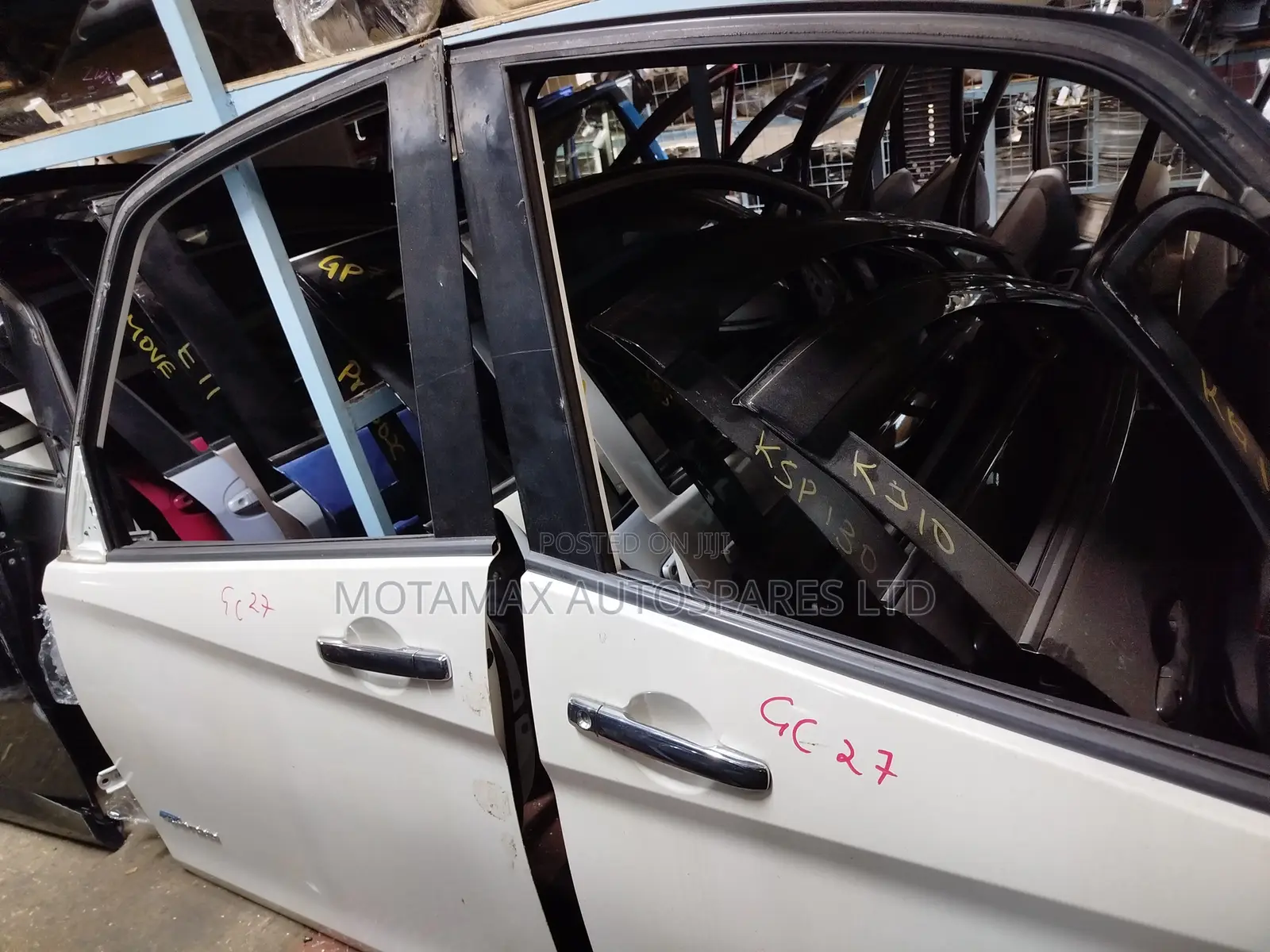 Nissan Serena C27 Front Doors