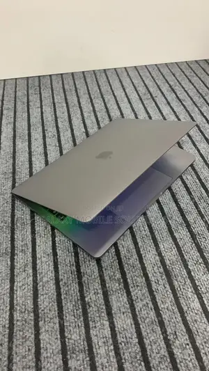 Laptop Apple MacBook Pro 2019 8GB Intel Core i5 SSD 256GB